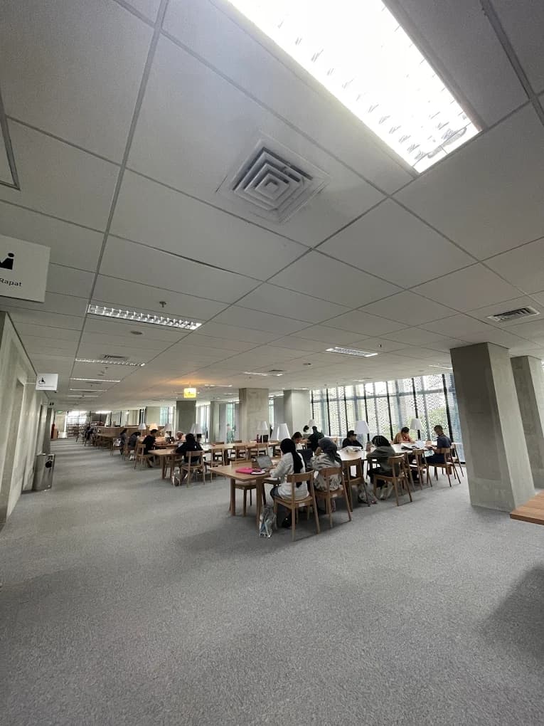 Perpustakaan Jakarta HB Jassin (TIM)